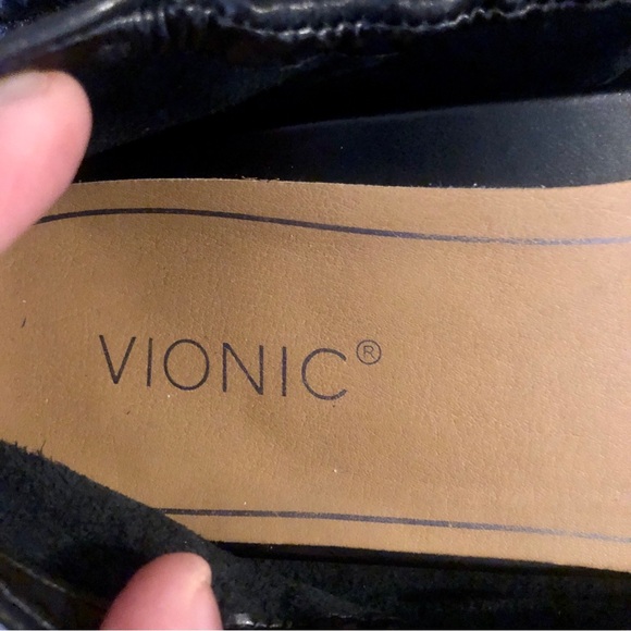 Vionic Alexa Black Leather Slip On Elastic Topline Ballet Flats - Picture 10 of 12